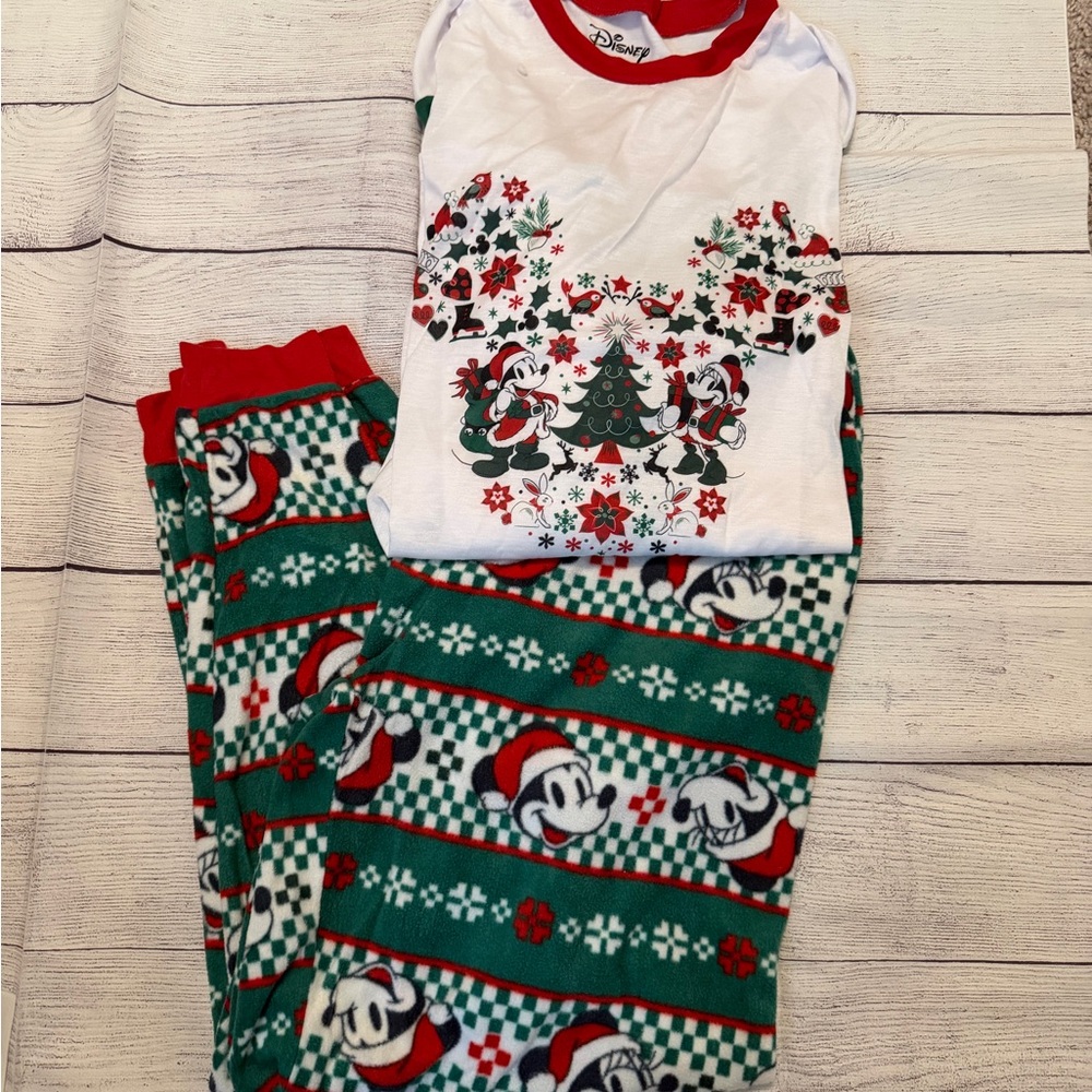 Men's Disney Christmas Pajamas